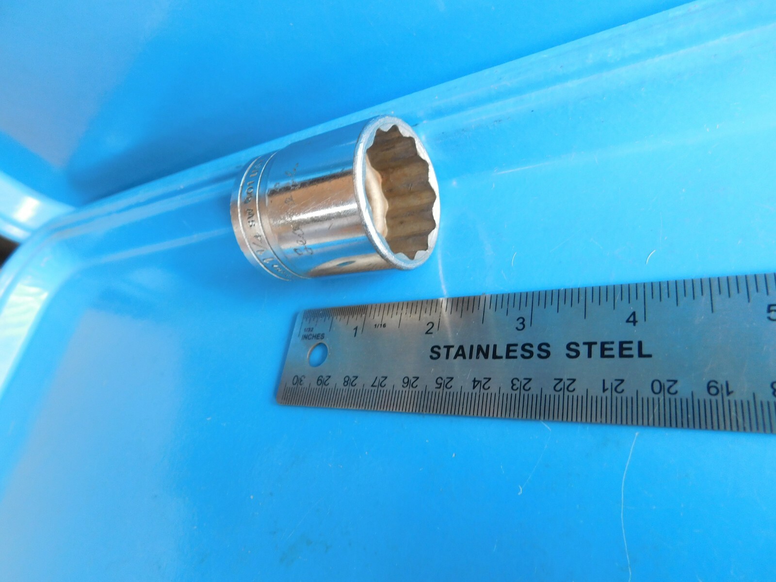 USED, SNAP ON TOOLS » 1-1/4 IN. » 12 PT. 1/2 IN. DR. SHORT SOCKET, PART #SW401