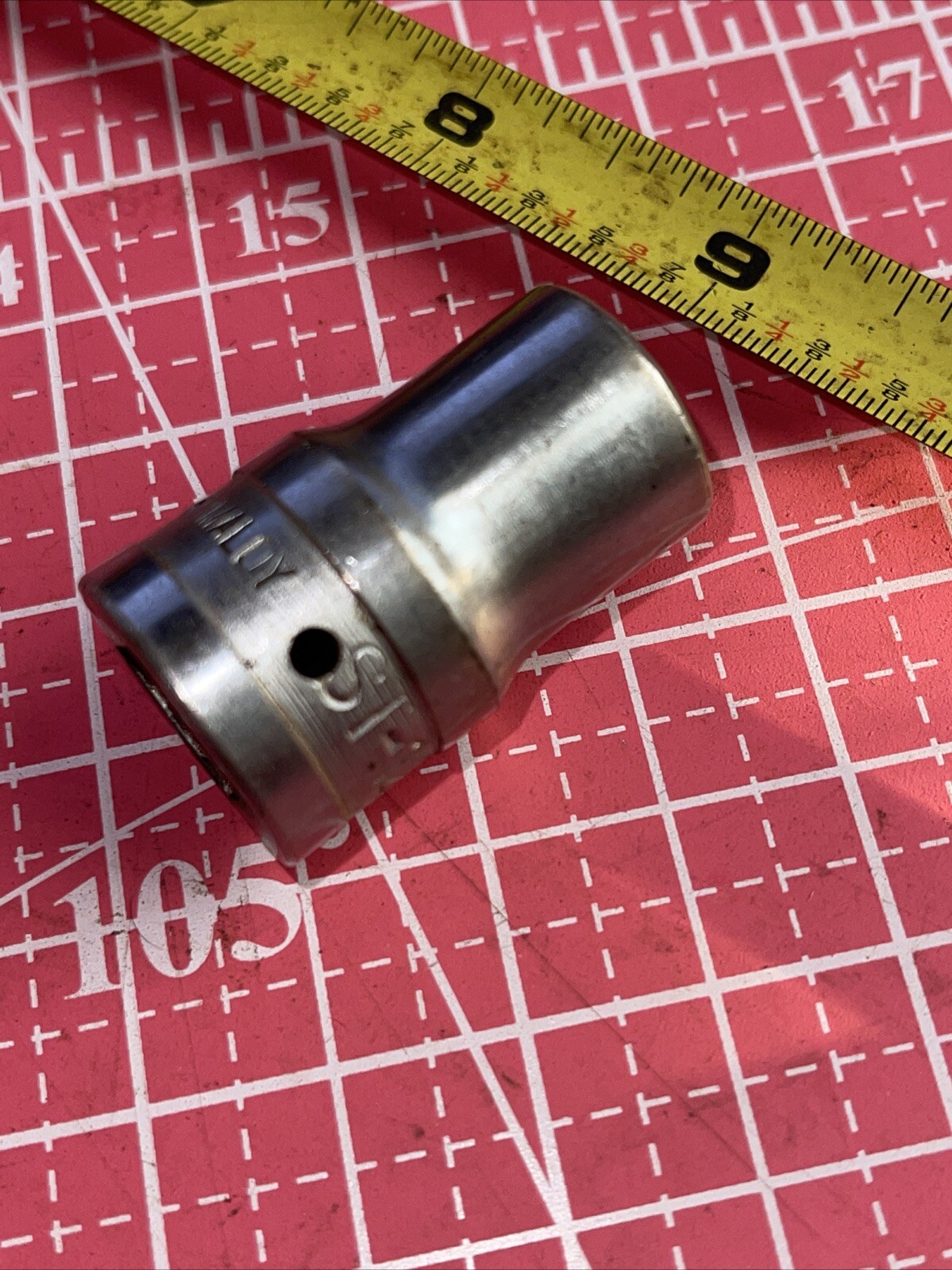 Vintage Armstrong USA ST1218 9/16 In SAE 1/2 Drive 12 Point Socket Armaloy