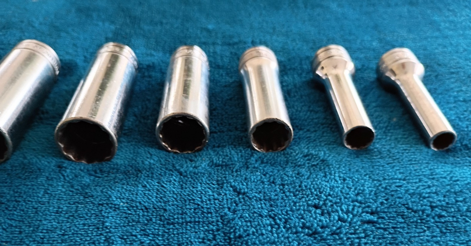 Snap On 9 Piece 3/8” Deep Chrome 12 Point Socket Set 1/4 – 7/8 – SF081-SF281.