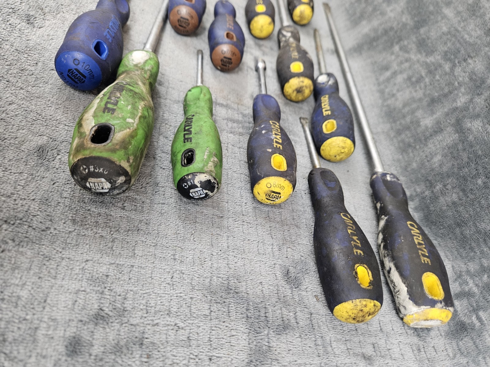 Assorted Sets Of Carlyle Handheld Screwdriver 15 Pcs