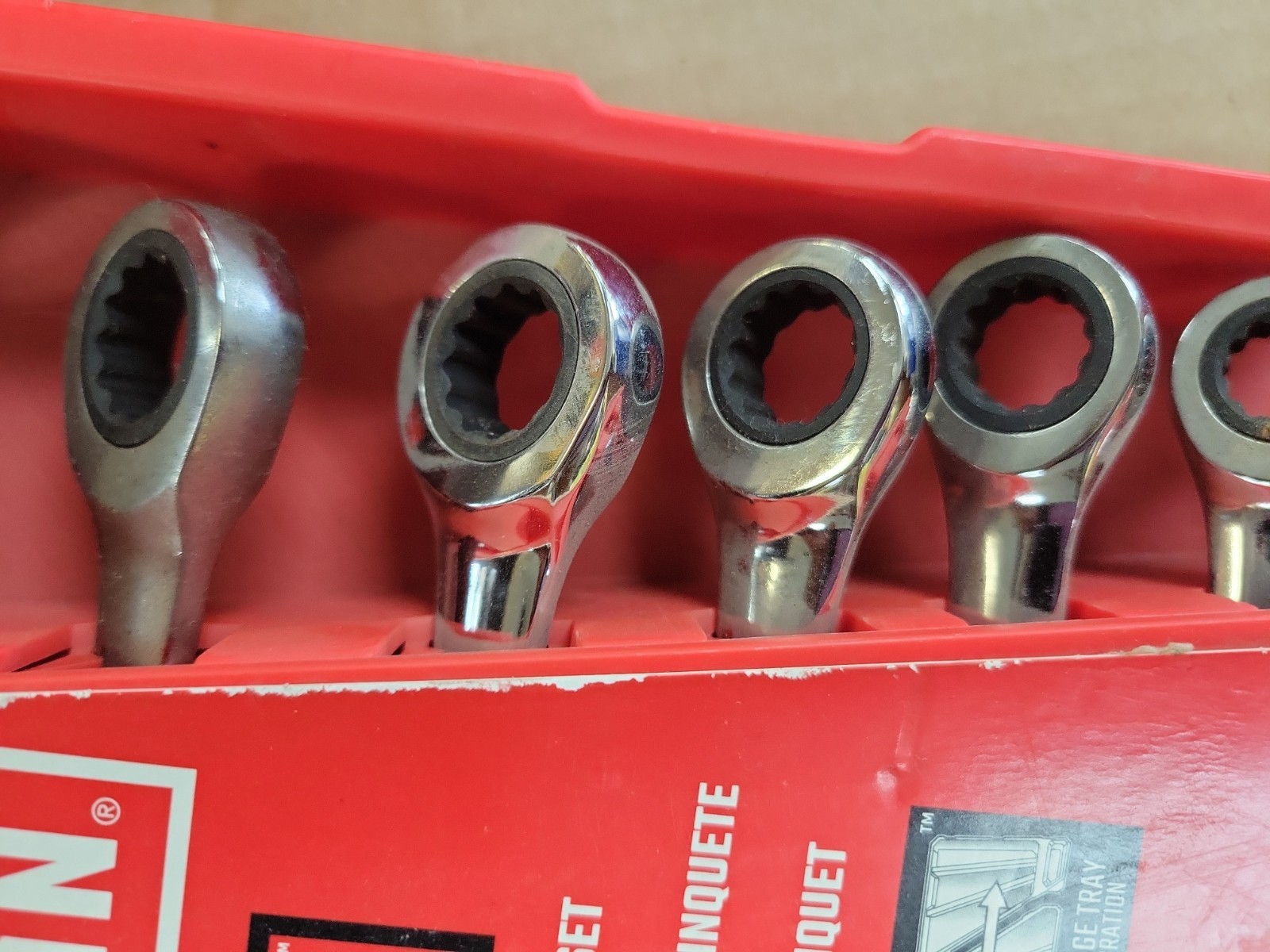 NEW Craftsman 7pc Metric/ 12 Point Ratcheting Wrench Set CMMT12057