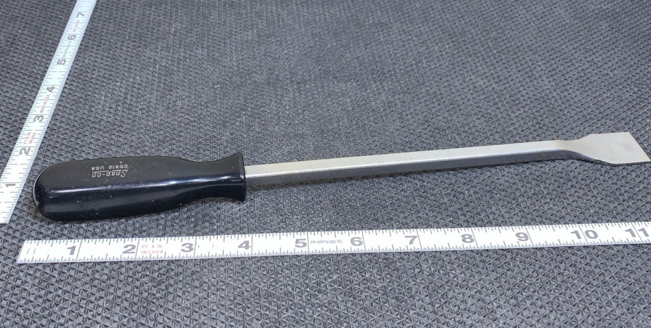 unused Carbon Scraper Snap On Tools CSA12C 12-7/8″ Black Hard Handle Rigid