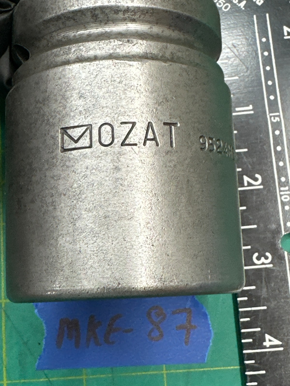 Vintage Ozat 9524M38 1-1/2″ 38 Hex Spline Impact Socket 6-Point, Made In Israel