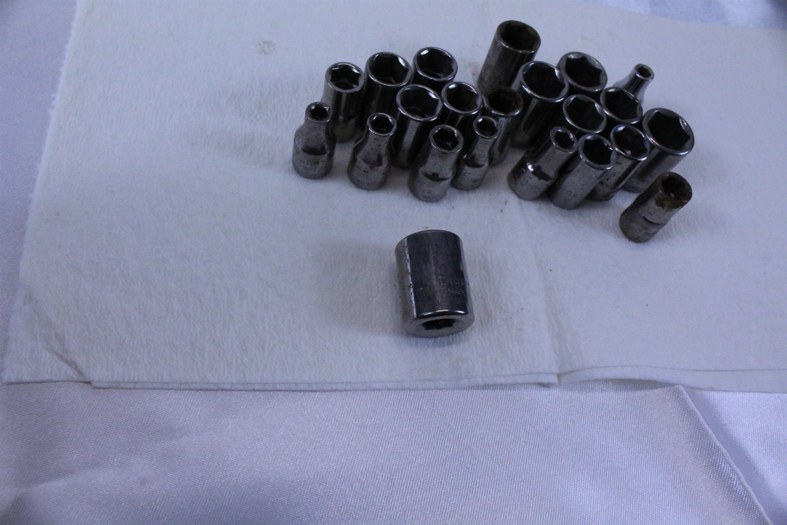 Set of 22 Misc Metric 1/4″ Drive Sockets Not a Complete Set