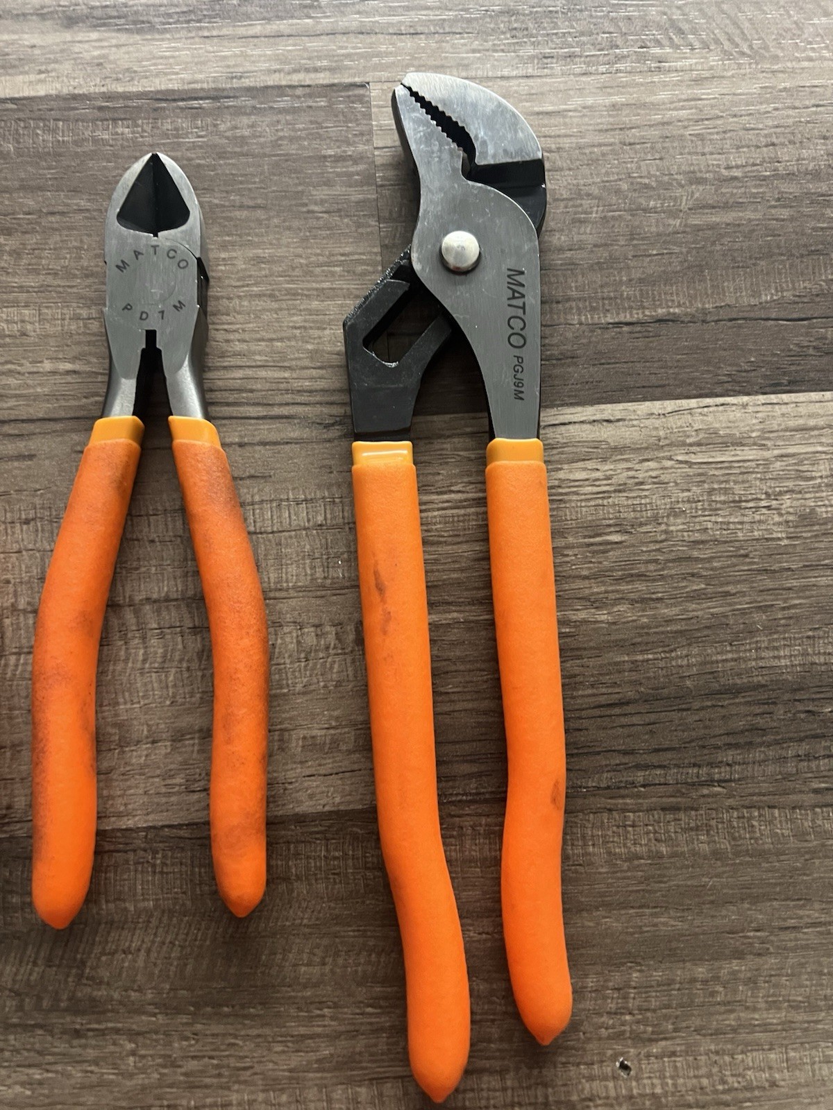 Matco Tools 4 Pc. Universal Plier Set – Orange SPU4M Nice Tools/v