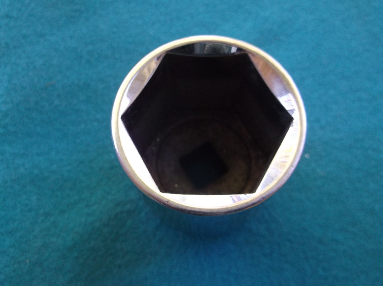 Matco 1/2″ Drive 1-7/16″ SAE 6 Point Chrome Socket C466 USA