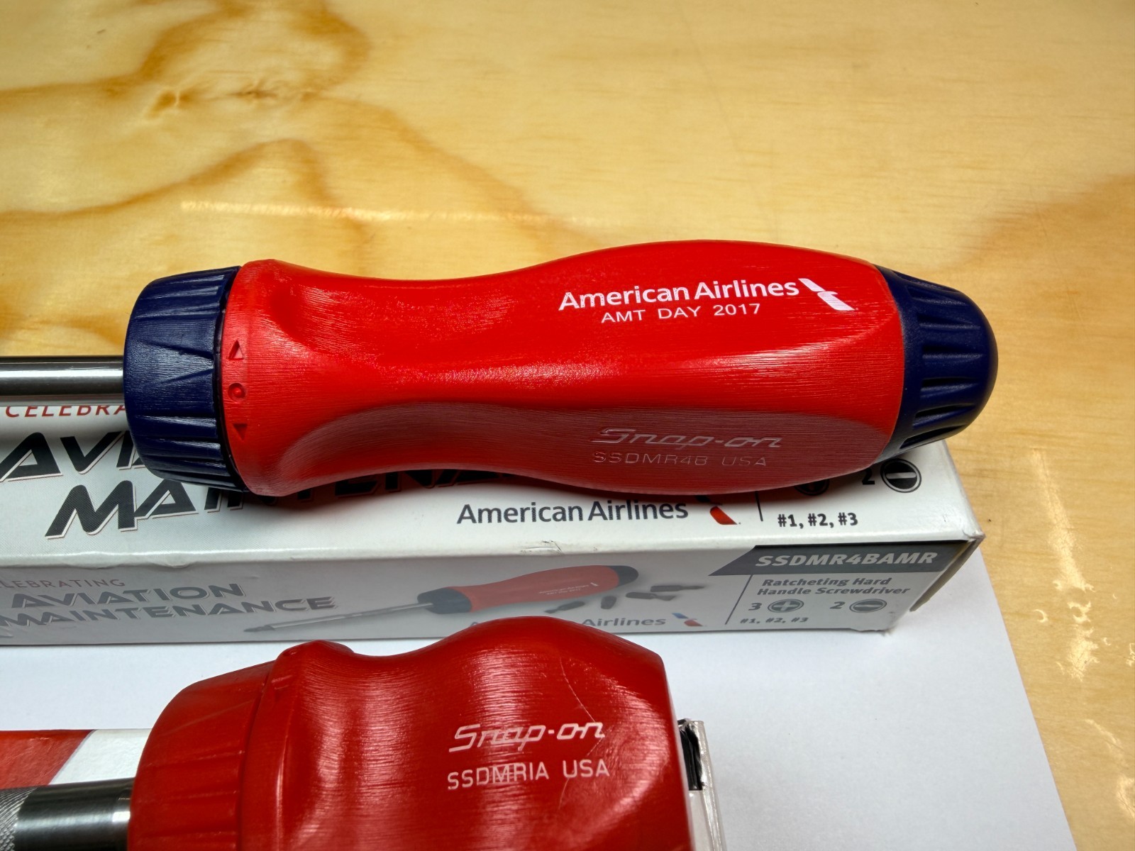 Snap-on Tools USA NEW 2pc AMERICAN AIRLINES AMT DAY Ratcheting Screwdriver Set