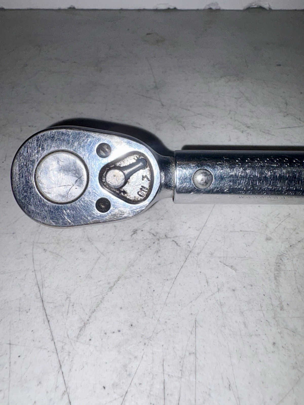 Snap On Qjr3200c, 1/2” Drive Torque Wrench, 30-200 Ft Lb Tool