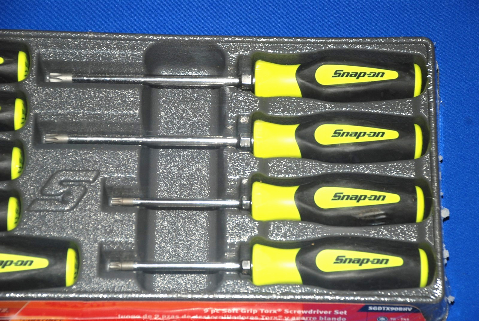 Snap-on NEW 9 Piece TORX Instinct Hi-Viz Yellow Soft Grip Screwdriver Set T8-T45
