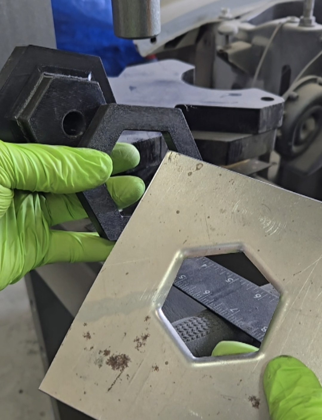 3″ Hex Dimple Die