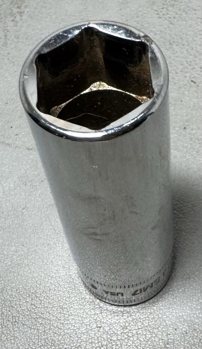 Snap-on Tools SFSM17 17MM Metric Flank Drive Deep Socket 3/8″ Drive 6 Point USA