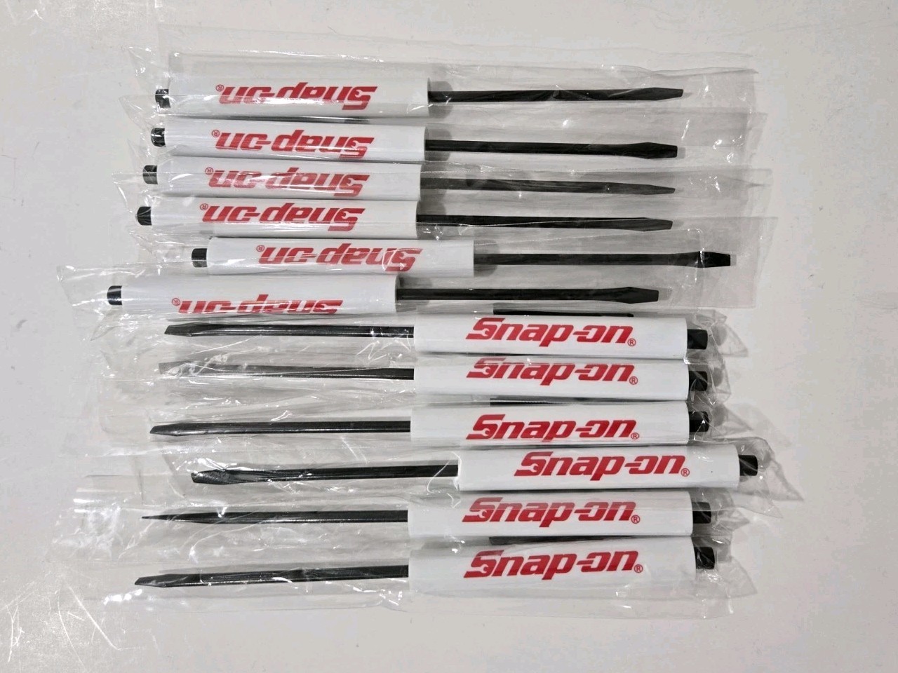 12 Snap on tools Special Edition pocket screwdriver WHITE PROMO Blacked Out+gift