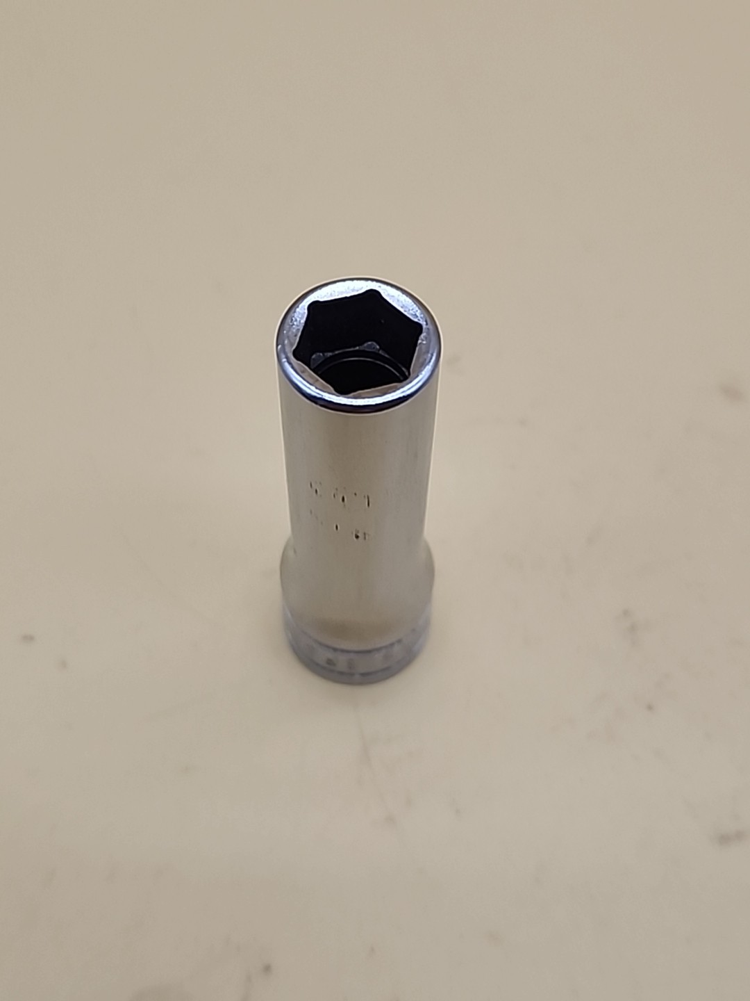 Snap-On Tools SFS121 3/8″ 3/8″ Drive 6 Point SAE Deep Socket USA