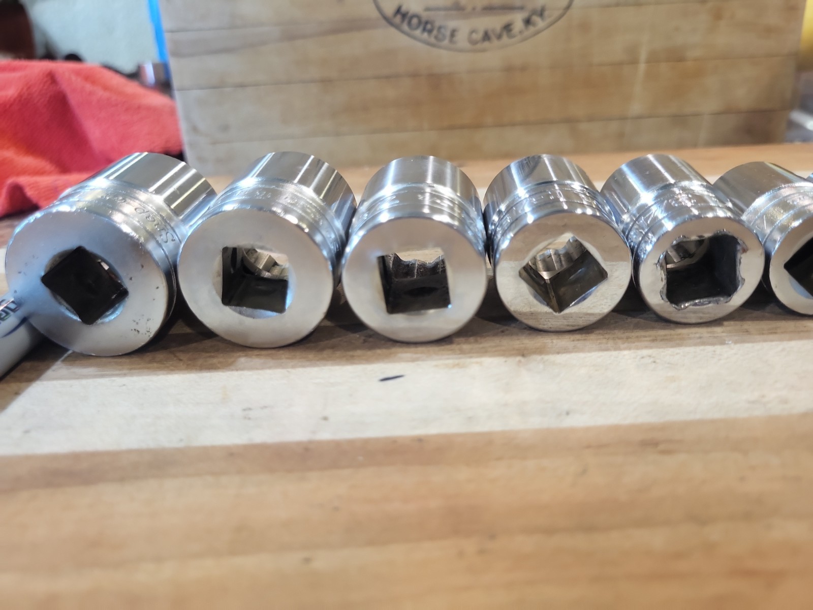 Snap On 10 Pc. 1/2″ Drive 12 Pt SAE Shallow Socket Set 7/16″-1″ SW 141-SW321