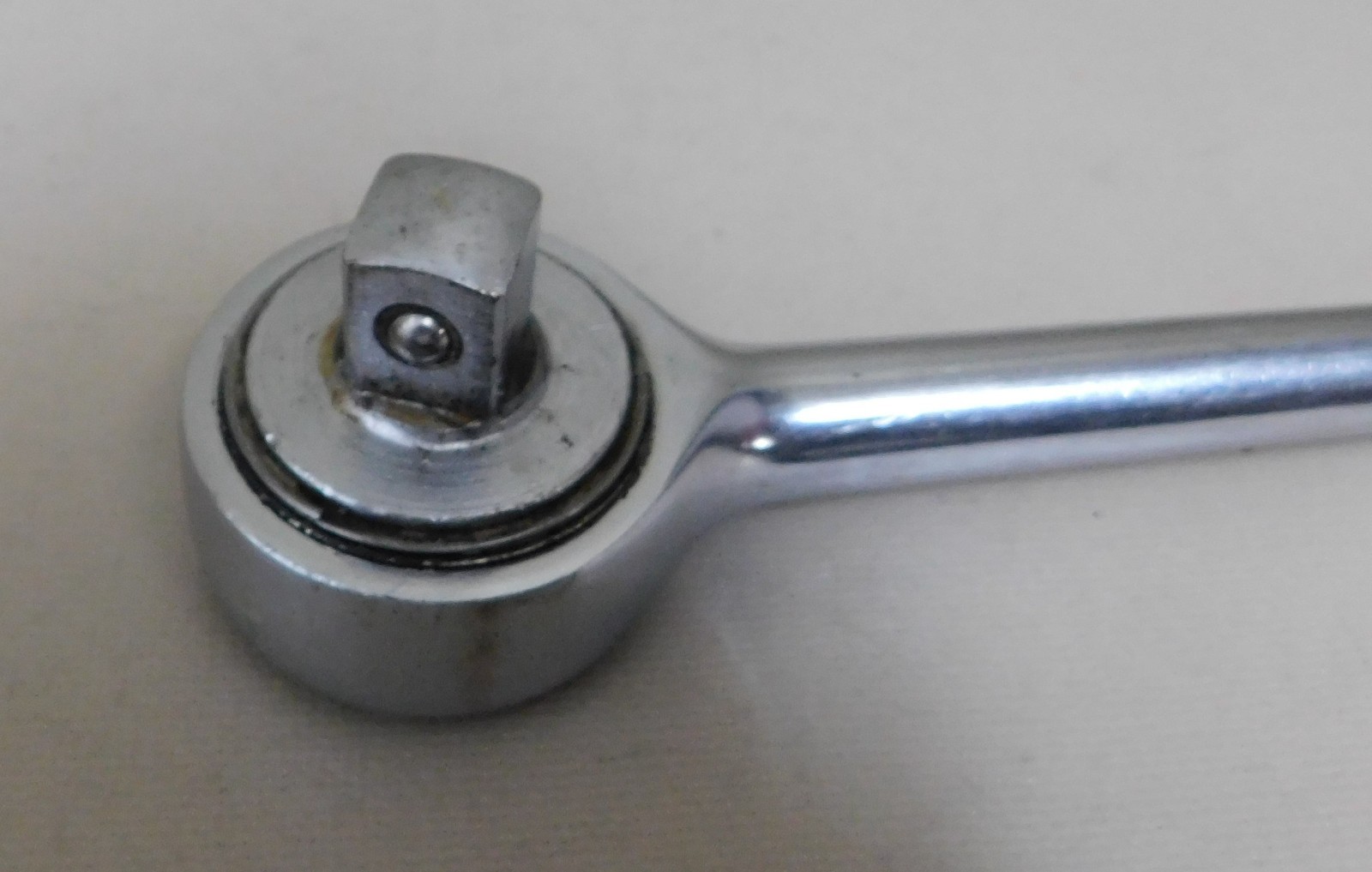 Challenger USA 1/2″ Drive Hand Tools Ratchet, 10″ Length, Knurled Grip, 1660-2