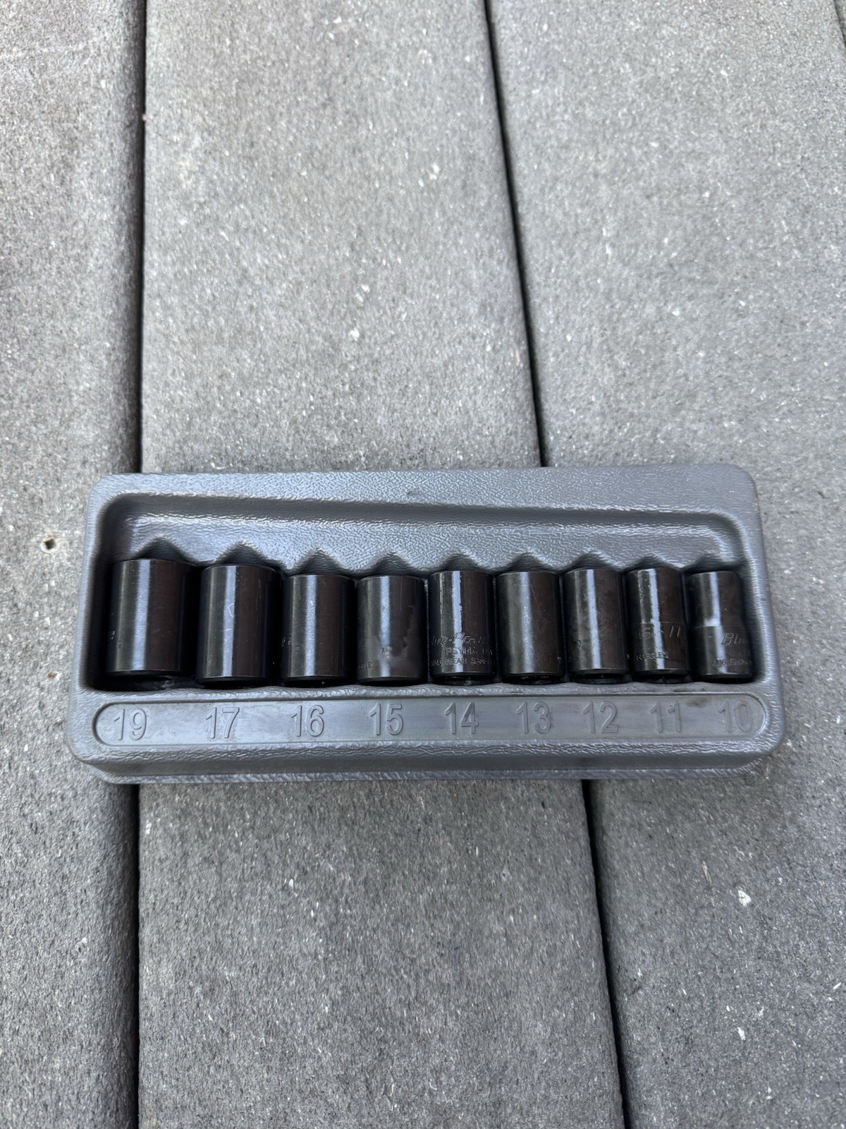Blue-Point 209TFSMYA 9-Piece 3/8″ Dr Metric/SAE Shallow Twist Impact Socket Set
