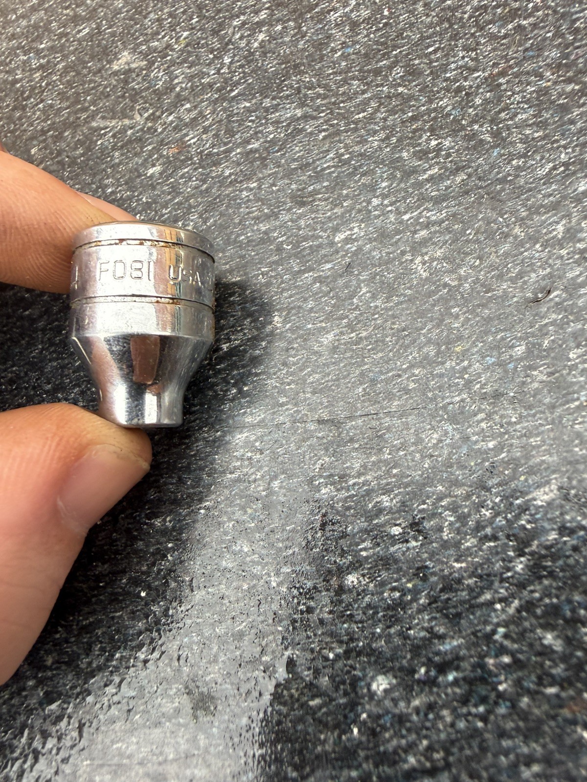 Snap On F081 3/8″ drive 12-point shallow 1/4″ socket – excellent condition