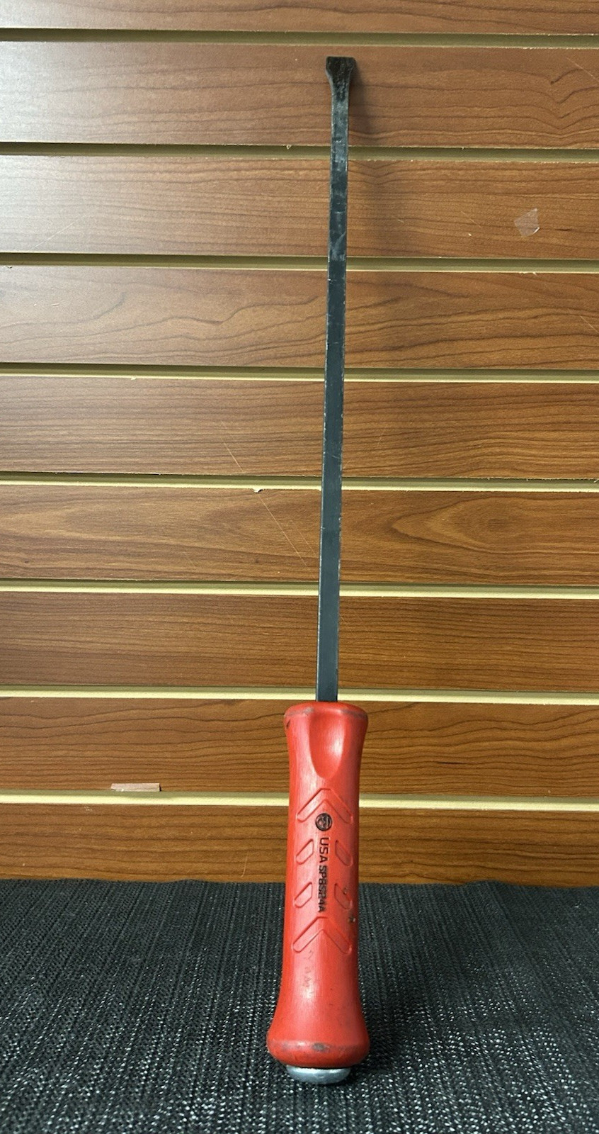 Snap-On Tools USA SPBS24A Red Hard Handle 24″ Inch Striking Pry Bar