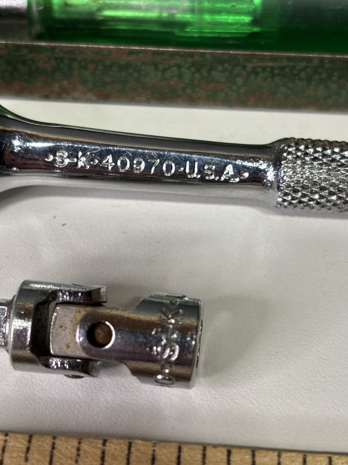 Vtg. S.K 1/4” Metal Box Socket Set Driver.ratchet,2 Ext. Uni Adapt, 4 Deep Well
