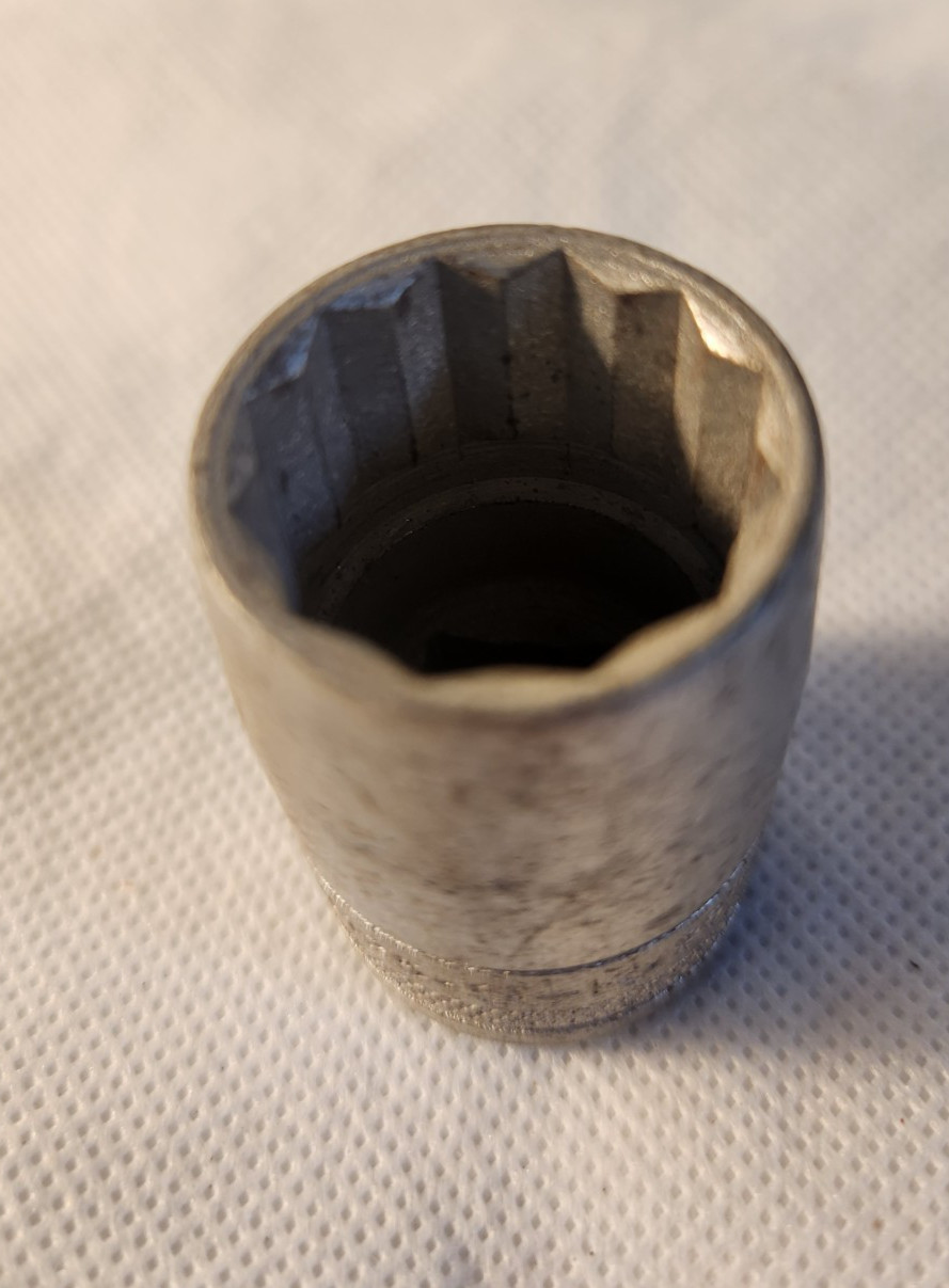 S-K Tools Vintage 1/2″ Drive 25/32″ 12 Point Socket. Made In USA Rare Item