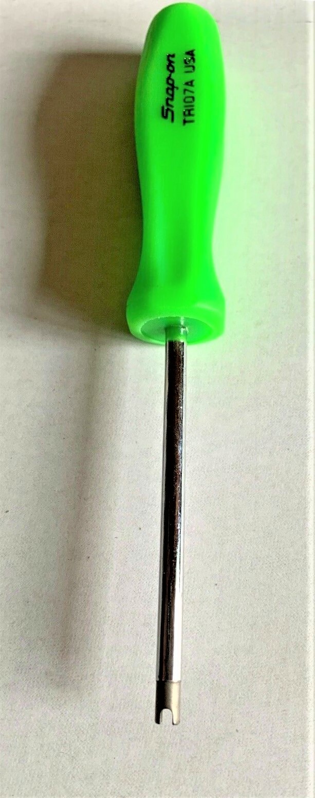 *NEW* Snap-On Tire Valve Core Removal Tool GREEN HARD HANDLE, TR107AG BRAND NEW!