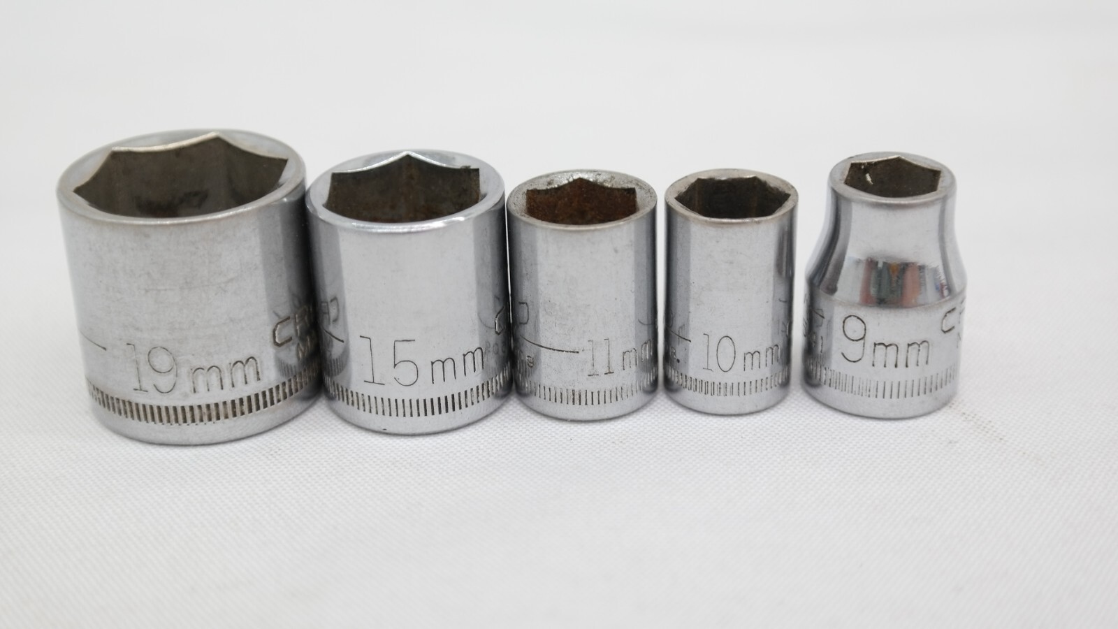 Craftsman Metric 6 Point Sockets 19, 15, 11, 10, 9, 6, 5, & 4mm Mixed Lot of 9