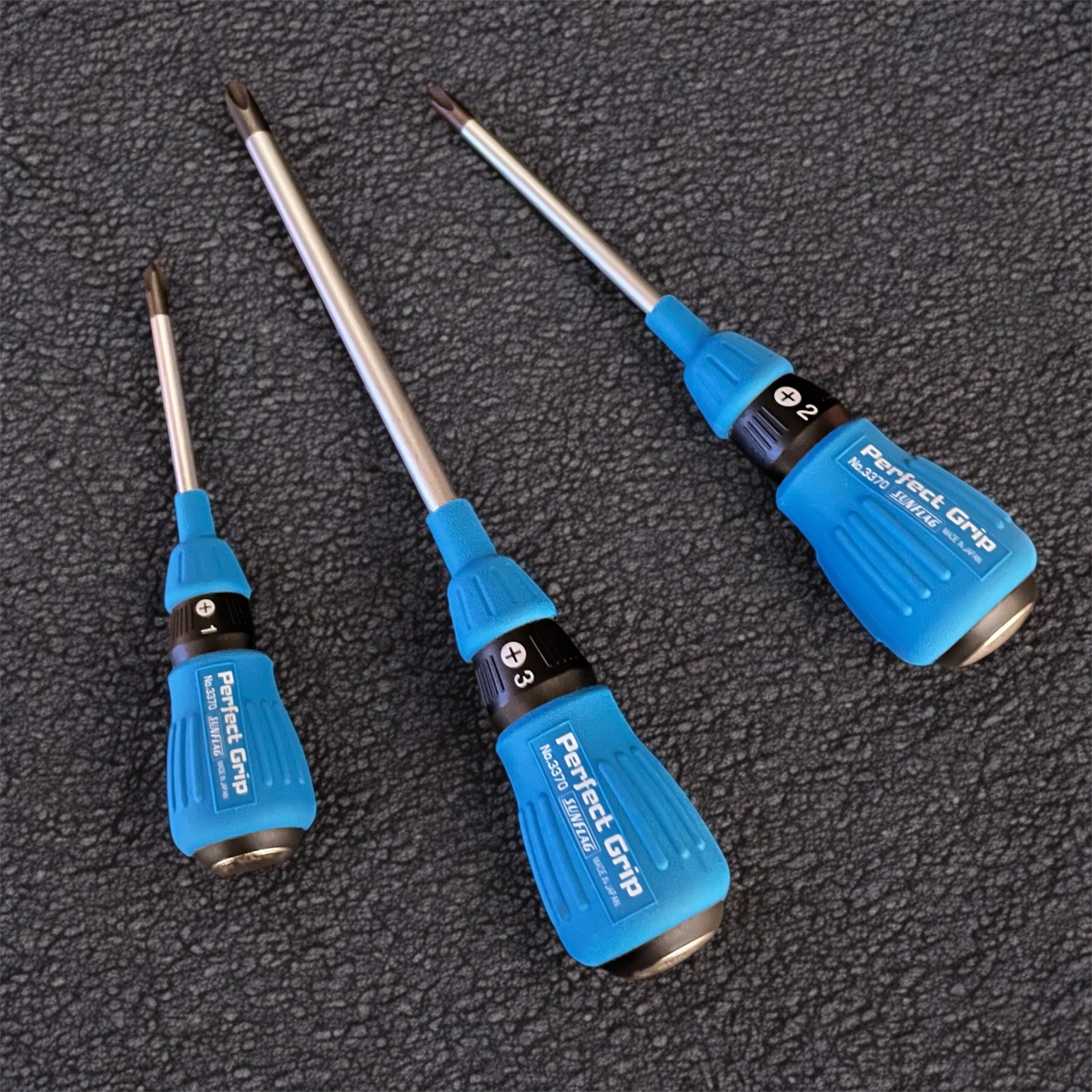 Sunflag 3370 +1 +2 +3 JIS Screwdriver set | Made in Japan | Magnetic |Tang Thru
