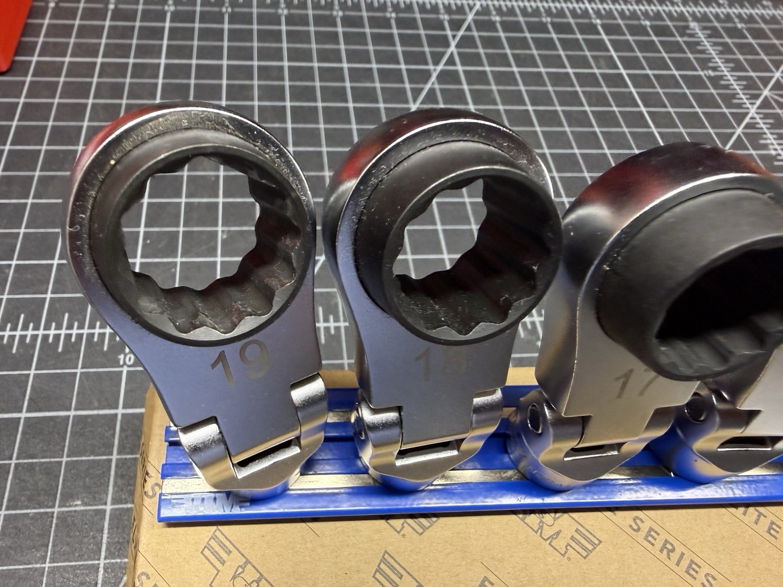VIM Tools 12 Piece Flex Head 12 point- 8mm-19mm (Nora150 + Nora150XL) On Magrail