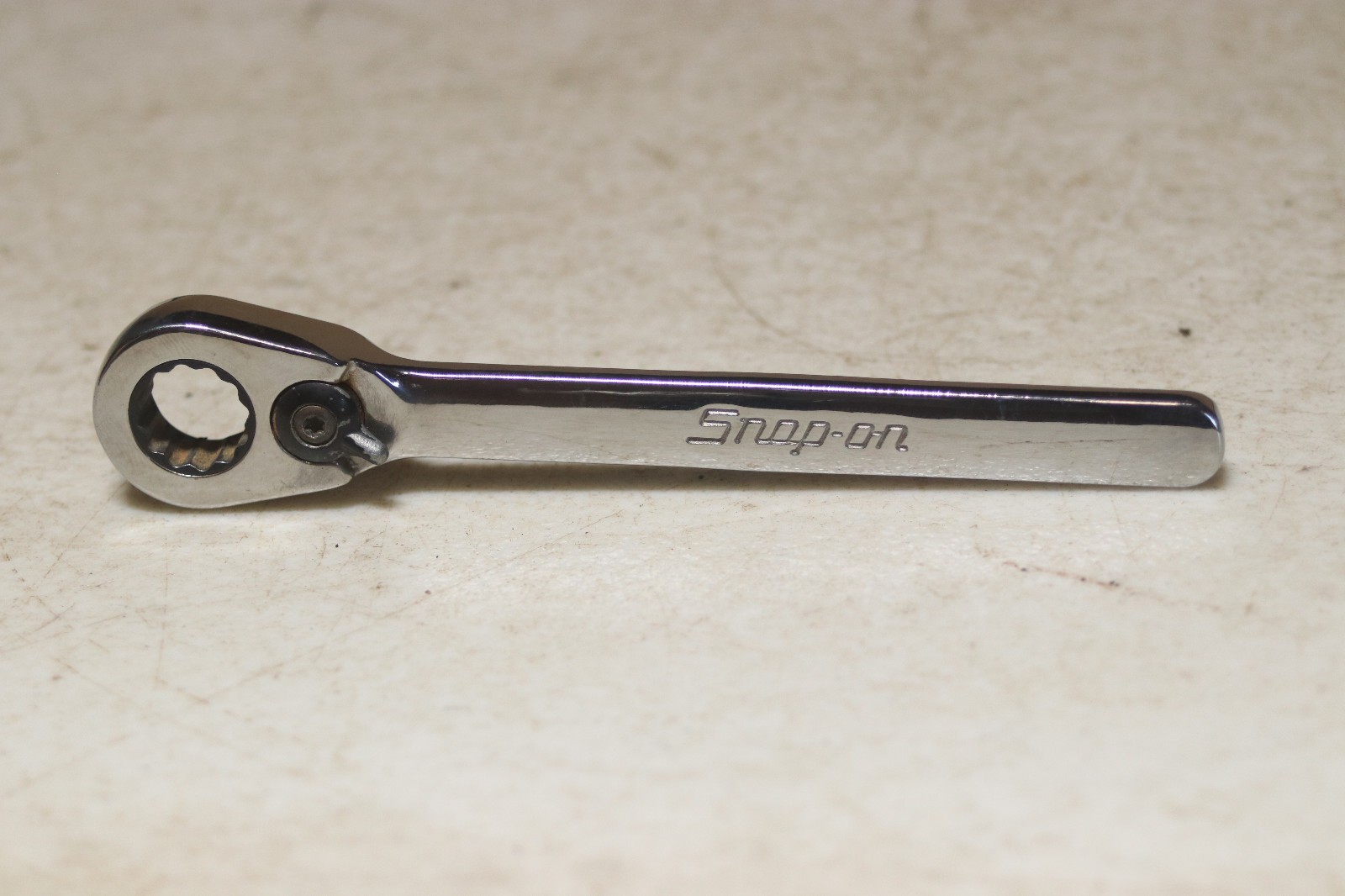 Snap On RAT72 11mm Low Profile Ratchet
