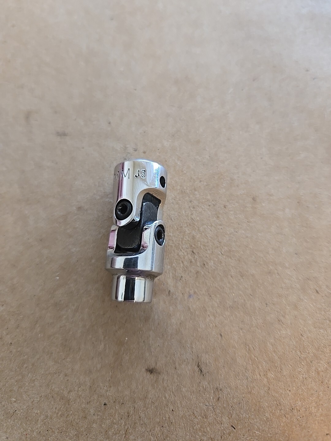 Mac Tools 1/4″ Drive 6MM 6PT Chrome Universal Swivel Socket MU66MM