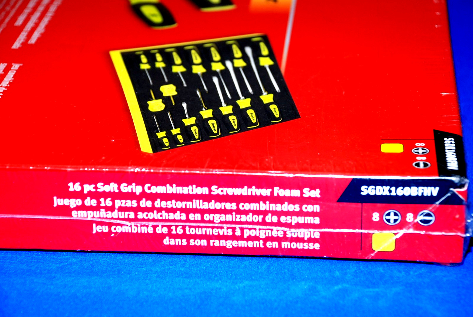 Snap-on NEW 16 Pc Instinct Hi-Viz Soft Grip Combo Screwdriver Set w/PRO-FI Foam