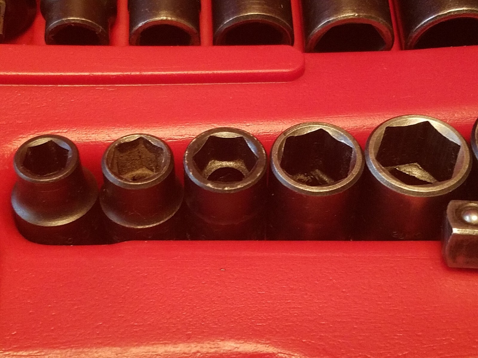 MAC TOOLS 3/8″ DRIVE SAE IMPACT SOCKET SET 6 PT 18 PC IN CARRYING CASE USA MADE