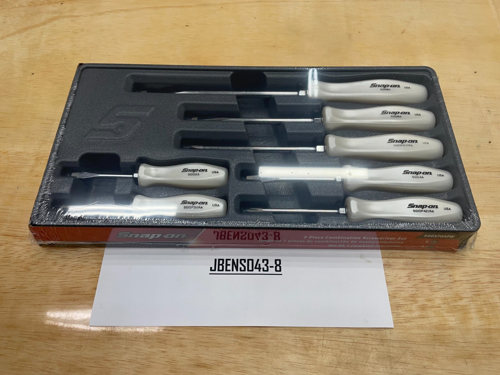 Snap-on Tools 7pc PEARL WHITE Hard Grip Combination Screwdriver Set SDDX70APW