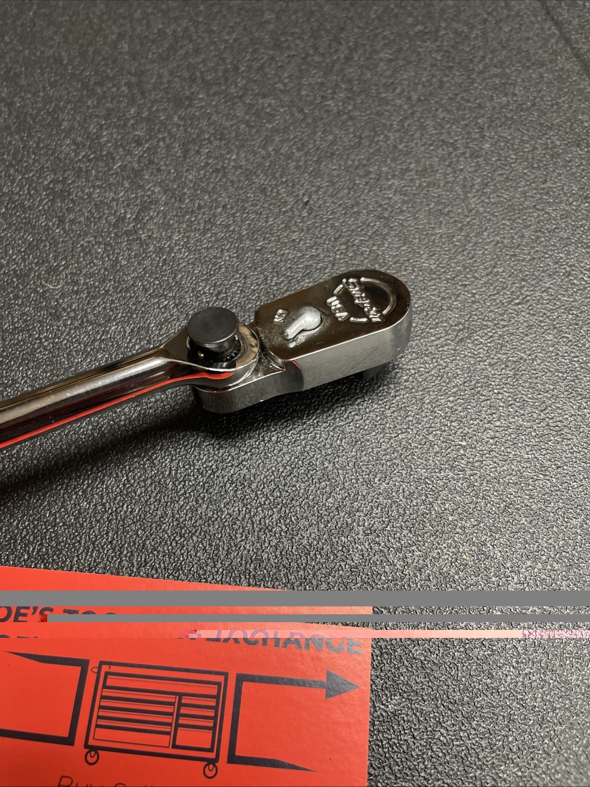 Snap-on Tools USA Power Blue 3/8″ Drive Compact Multi-Position Ratchet FHC72MP