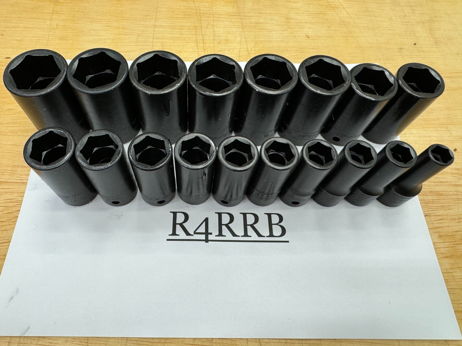 Snap-on Tools USA NEW 18pc 1/2″ Drive Metric 10-27mm SEMI DEEP Impact Socket Set