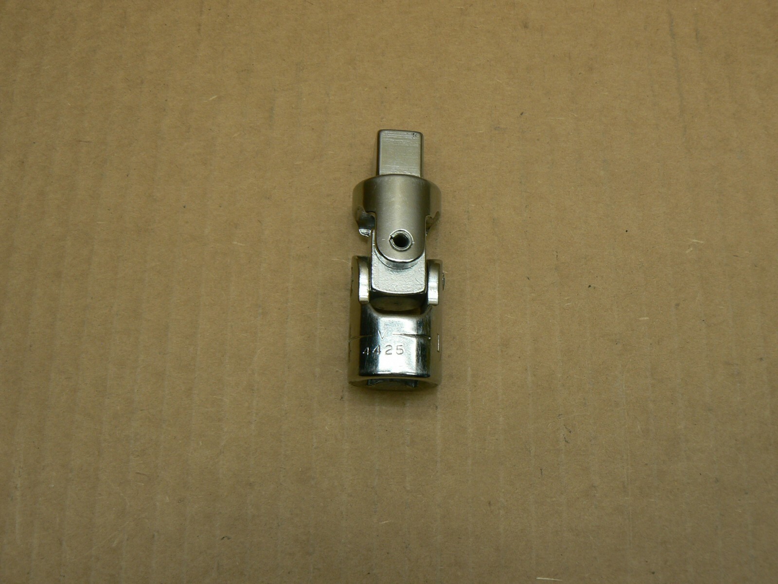 Craftsman USA 1/2″ Drive Universal Joint Swivel Socket 4425 -V- Series