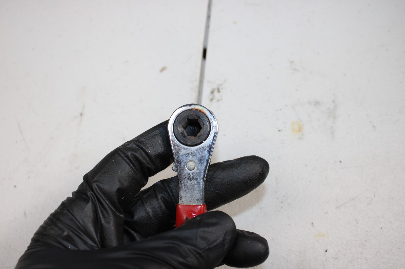 Blue Point YA249 5/16″ Short Side Post Battery Ratchet Wrench