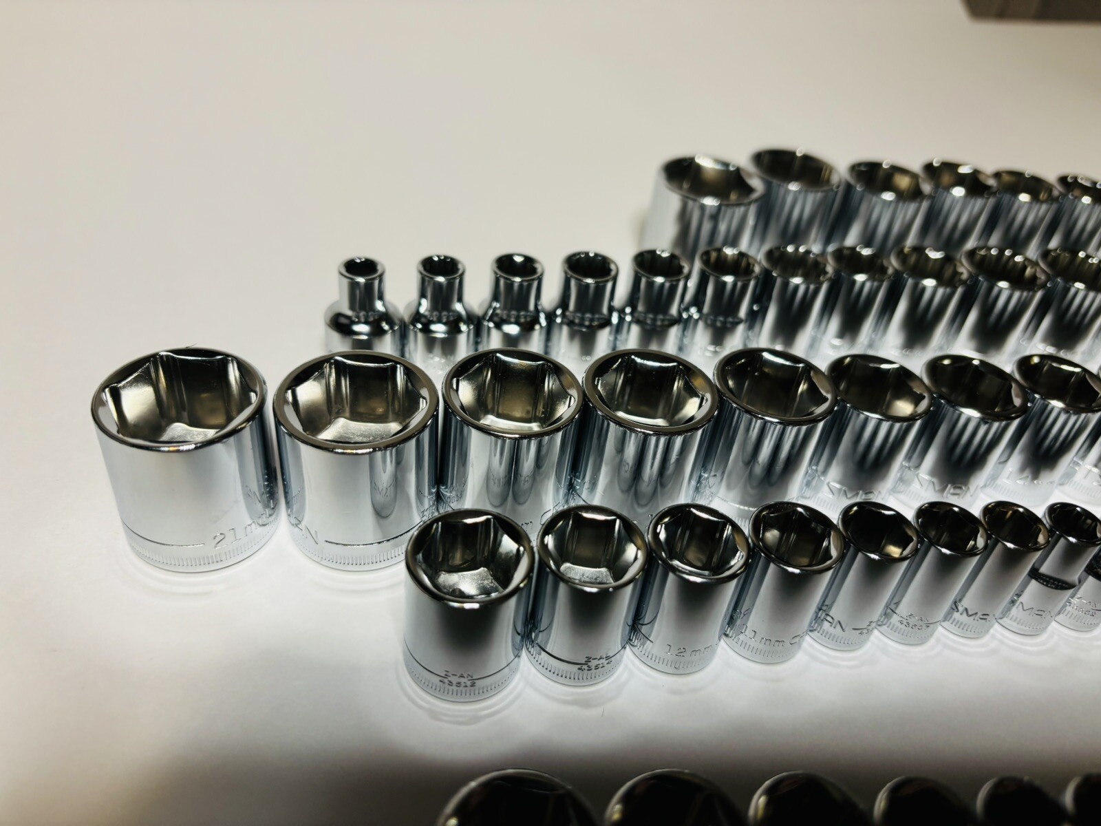 CRAFTSMAN 122 pc 1/4 3/8 1/2 Dr SAE METRIC MM 6pt 12pt ratchet wrench socket set