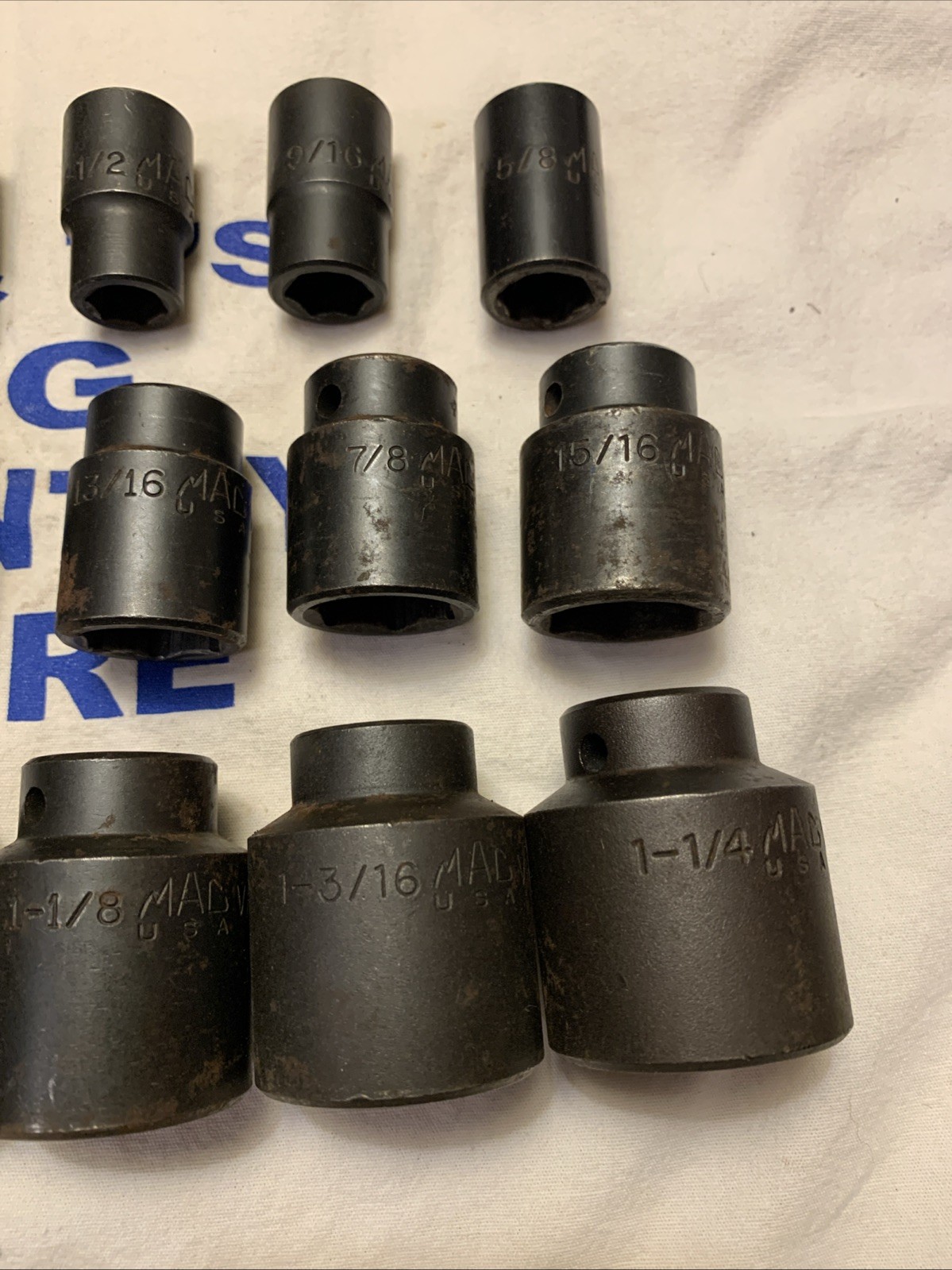 Mac Tools 1/2″ Drive 6pt SAE Shallow Impact Socket Set 3/8″ to 1-1/4″ SVP156BRPT