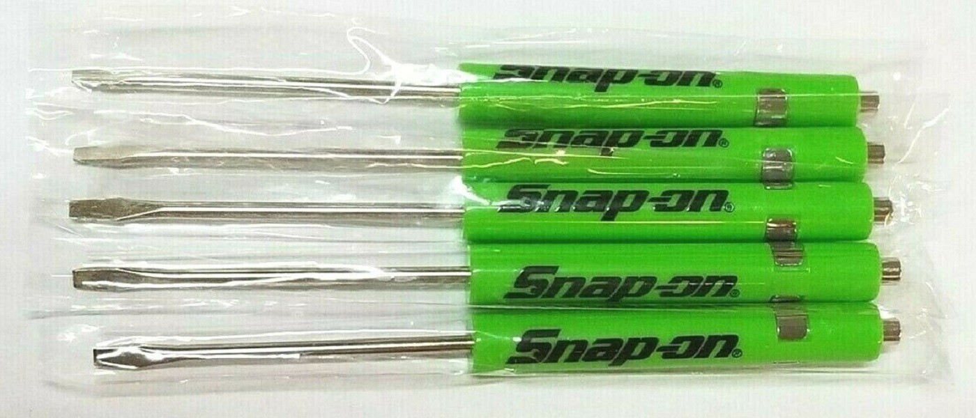 (5)FIVE Snap on GREEN Pocket Screwdriver, Flat Tip Screwdrivers, Magnetic .NEW.