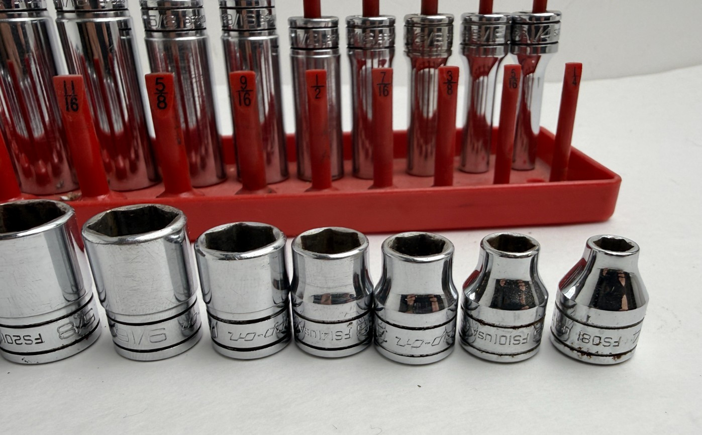 Snap-on Tools USA 24pc 3/8″ Drive SAE Chrome 6pt Shallow & Deep Socket Set