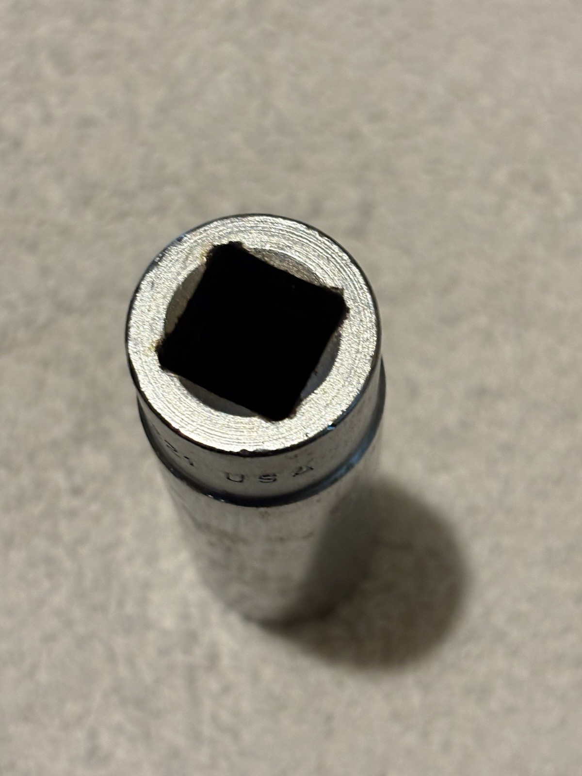 Snap On SVS221, 11/16″, 1/2″ Drive, 12 Point, Chrome Deep Socket