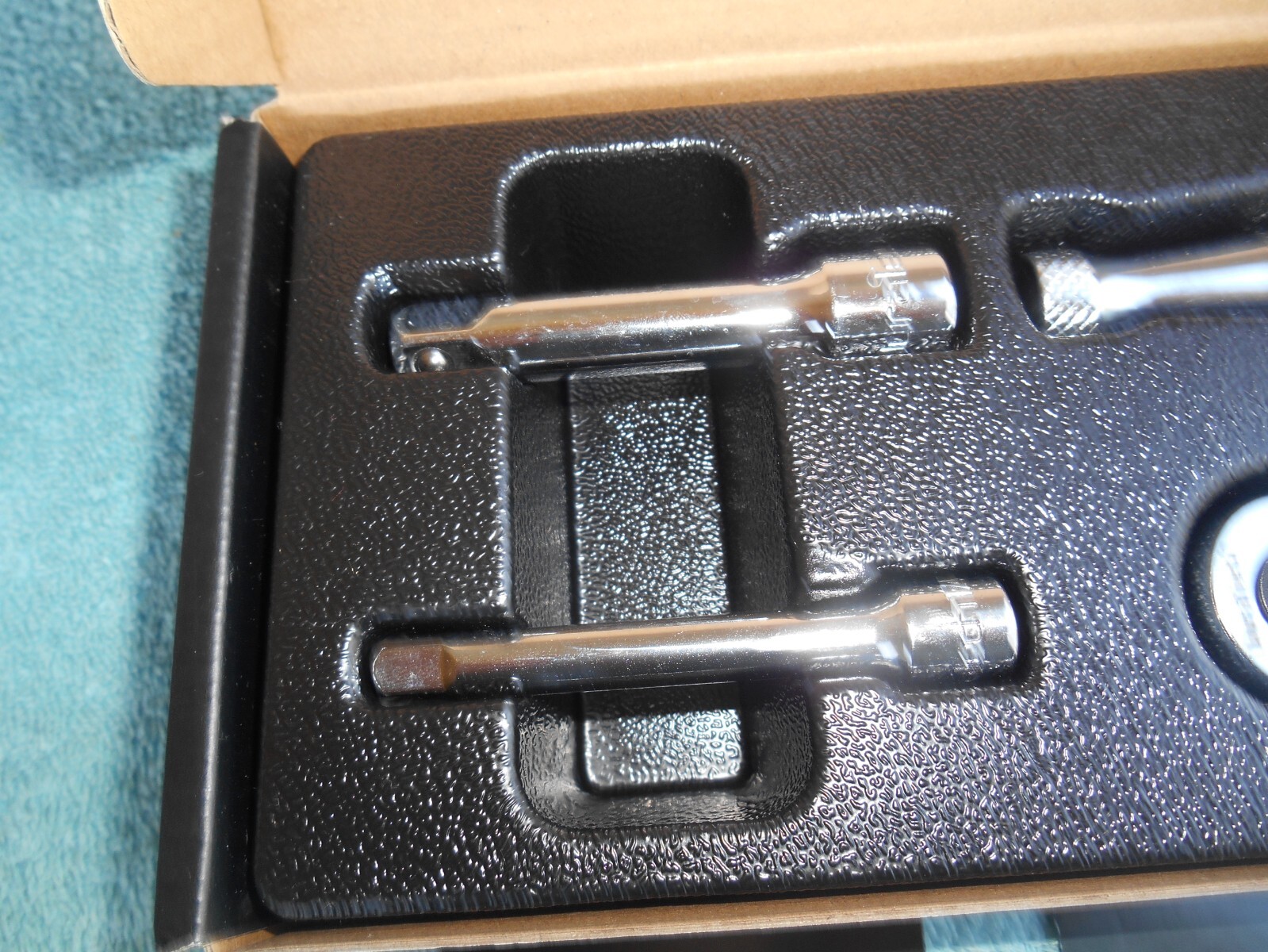 DURATECH 4PC Stubby Ratchet Set 1/4» and 3/8»Ratchets with 2 Extension Bars