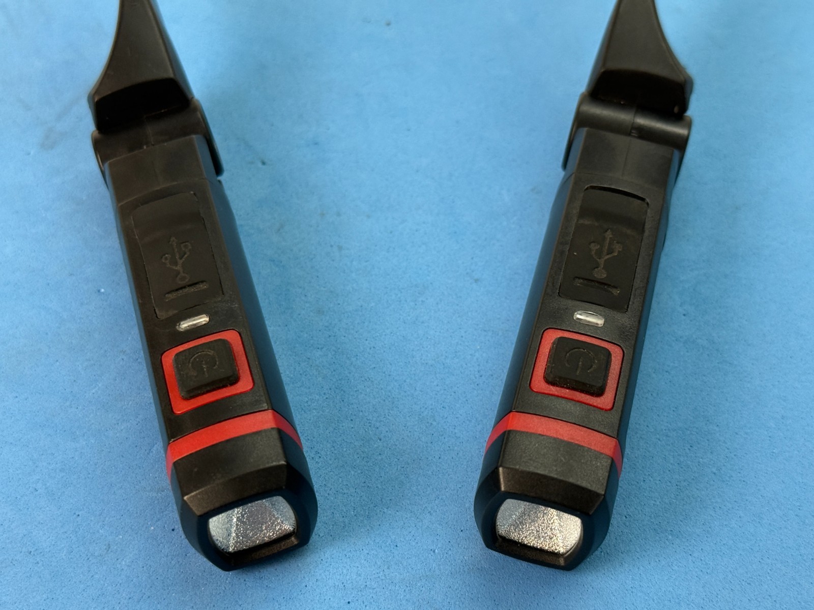 Snap on Neck Light Rechargeable LED Head Light Flashlight ECHDD012A RARE