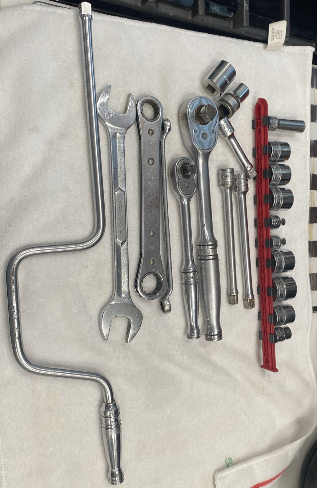 Snap On Tools 26 Piece Lot Wrench Ratchet Sockets Extension