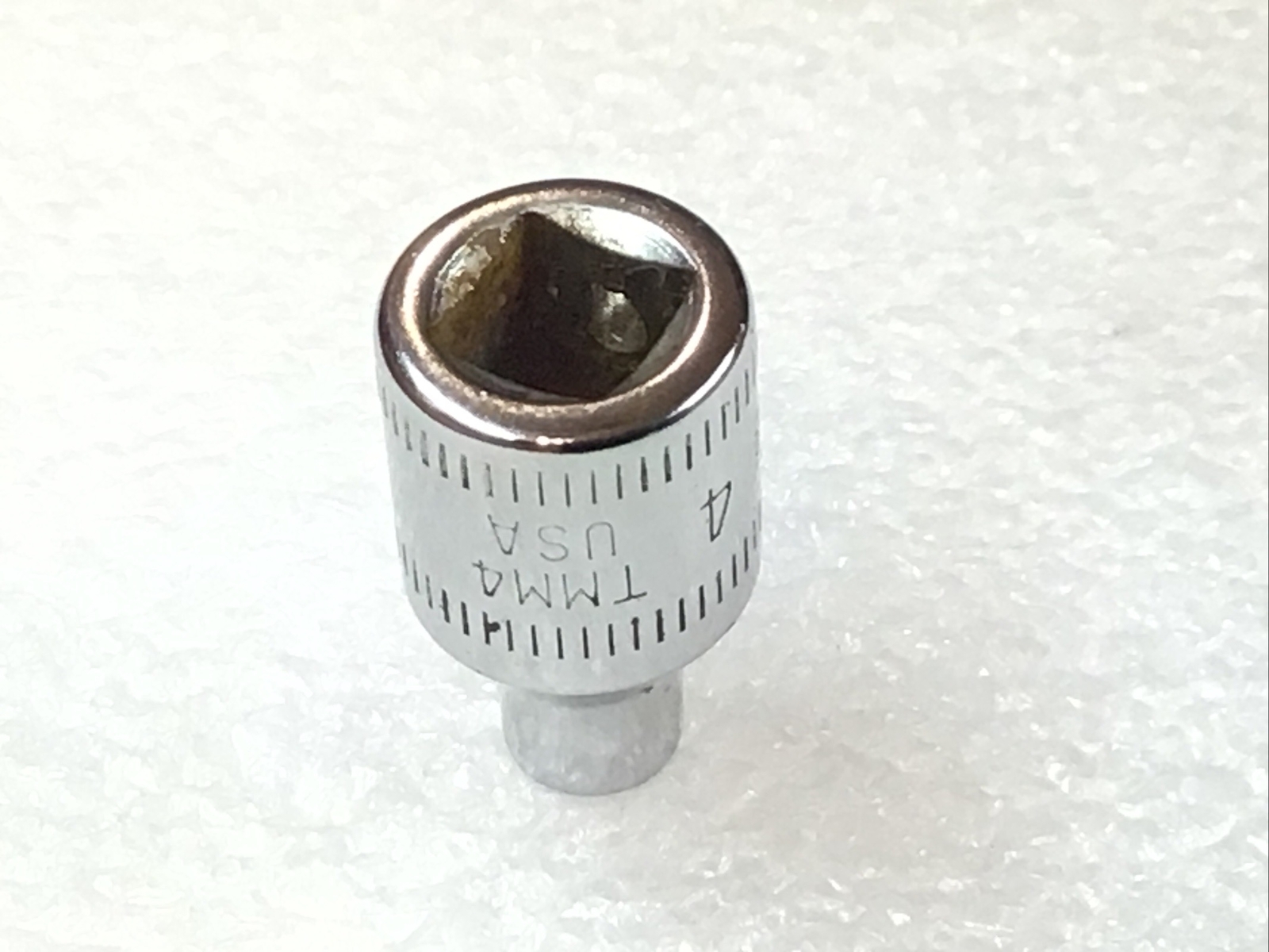 Snap-On TMM4 – 4mm , Metric, Chrome, 1/4″ Dr., Standard Socket, 6 Pt.-USA-NICE