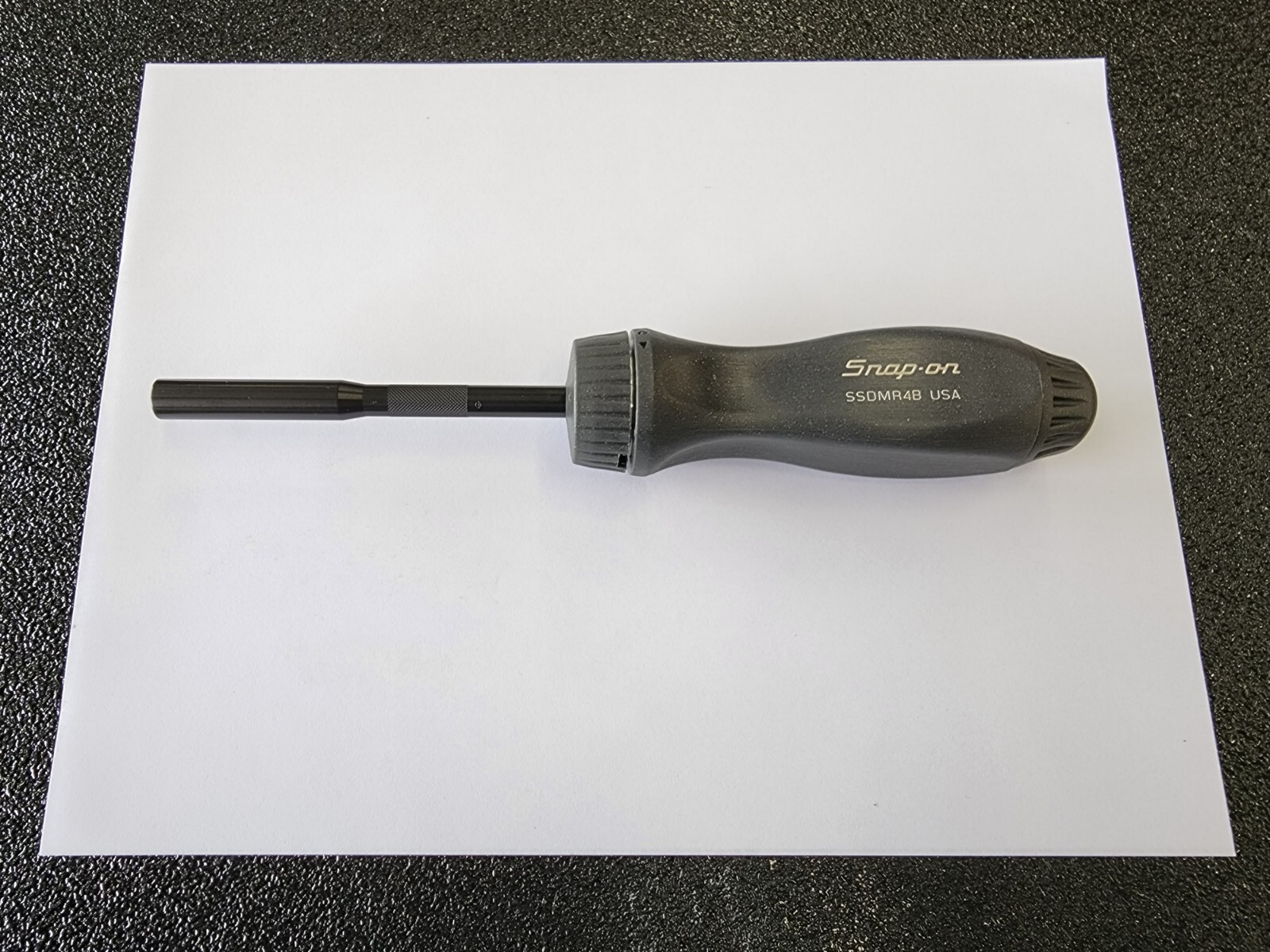 Snap-on Tools RARE DARK TITANIUM Ratcheting Screwdriver w/Black Shank SSDMR4B