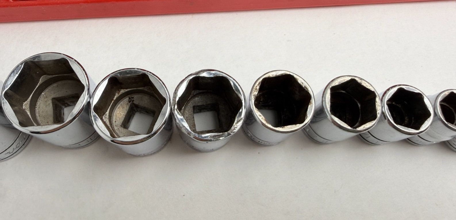 Snap-on Tools USA 24pc 3/8″ Drive SAE Chrome 6pt Shallow & Deep Socket Set