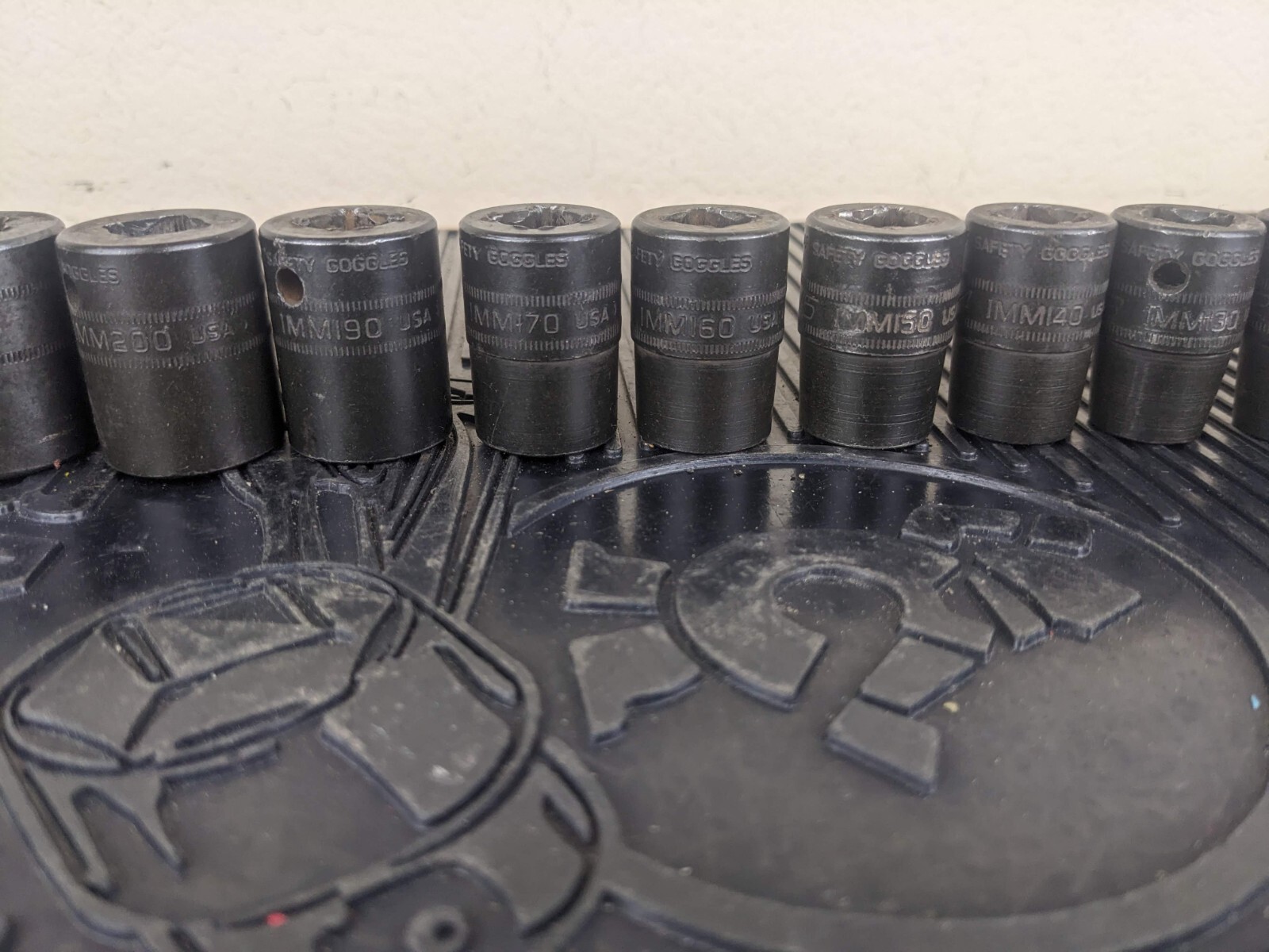 #az084 Snap-On 1/2″ Drive 6-Point Metric 10mm 24mm Shallow Impact Socket Set IMM