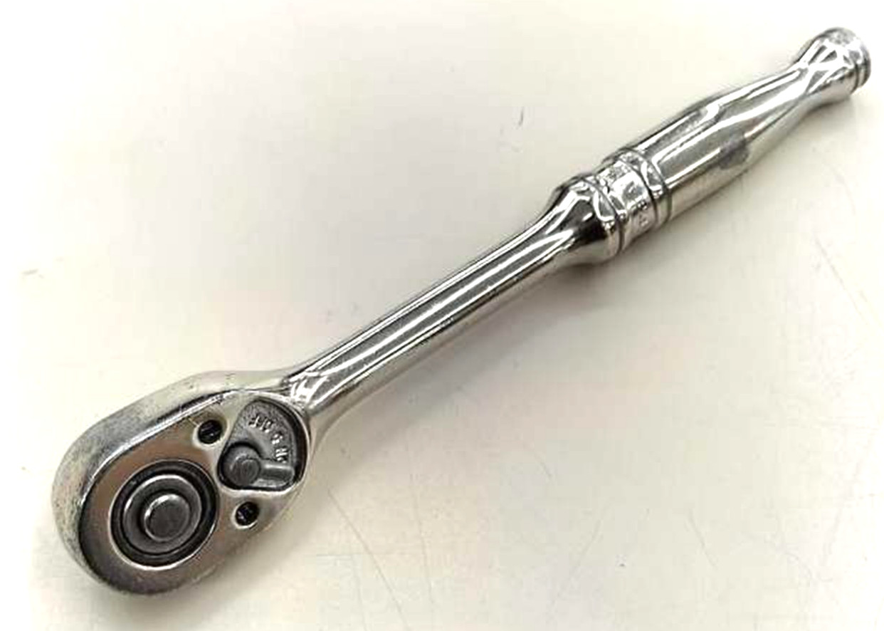 Snap-on F723A 3/8 Drive Quick Release Standard Length Chrome Ratchet Used
